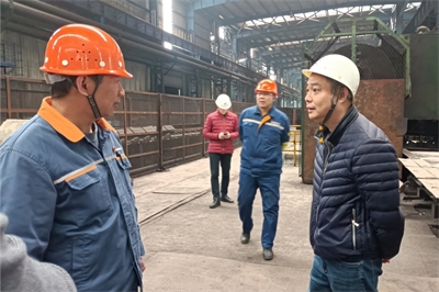 扬州华航特钢有限公司董事长刘依钟莅临参观